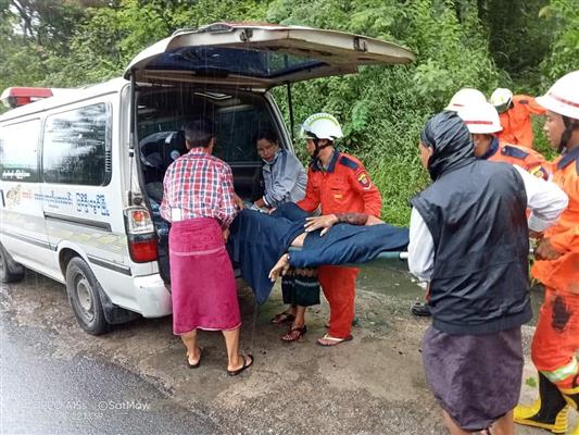 မိုင်တိုင်(၂၅)တွင်၂၂ဘီးယာဉ်ချောက်တွင်းပြုတ်ကျ