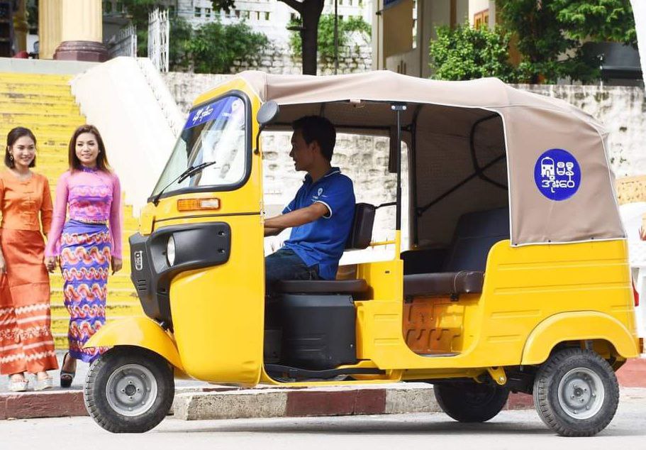 မန္တလေးမြို့တွင်း ပြေးဆွဲနေသော သုံးဘီးအငှားယာဉ်များအားလုံး အဝါရောင်ပြောင်းလဲရမည်