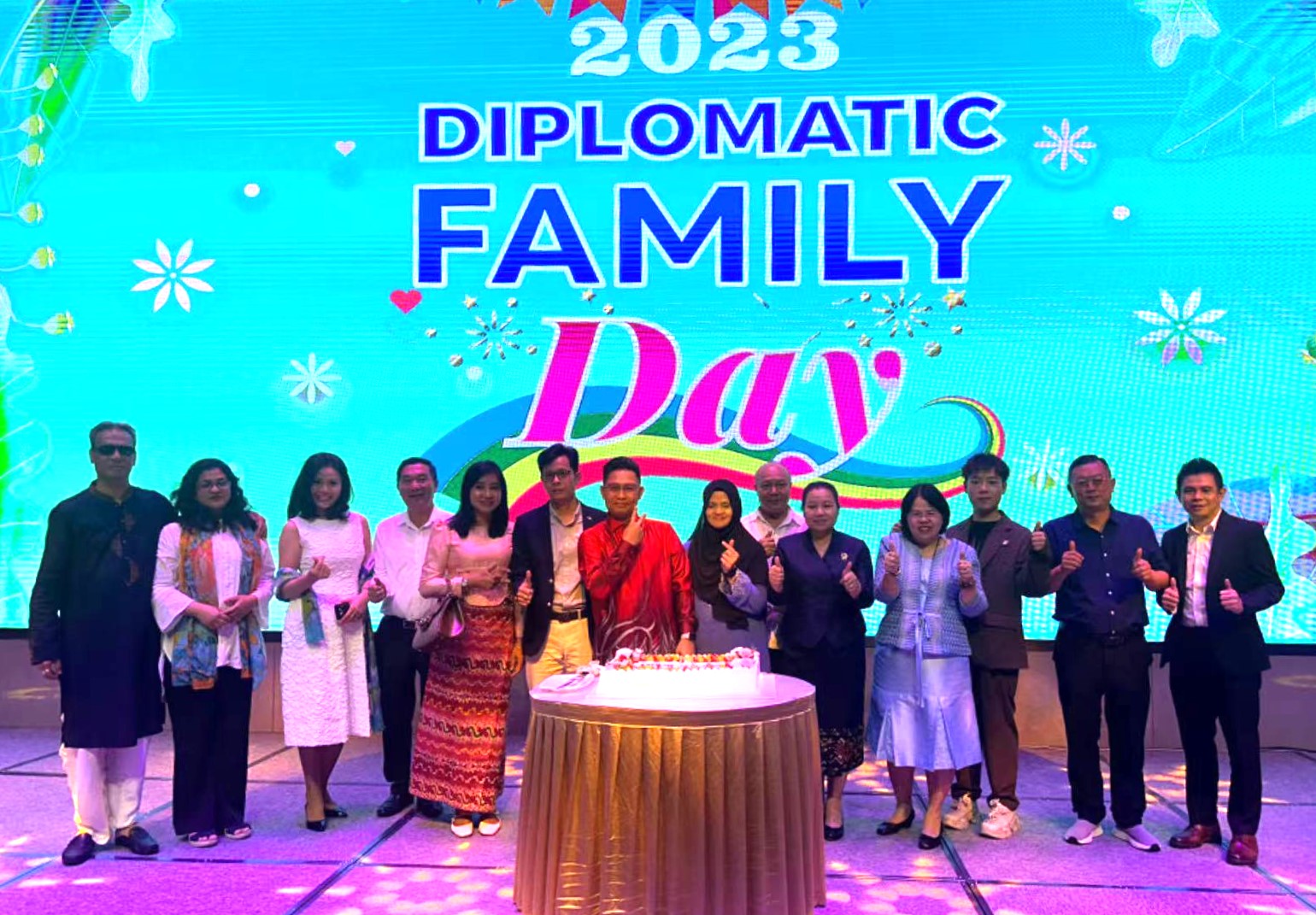 ကူမင်းမြို့တွင်ကျင်းပသည့် Diplomatic Family Day 2023 သို့ မြန်မာကောင်စစ်ဝန်ချုပ်ရုံးမှ ပါဝင်တက်ရောက်