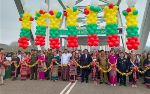 မြန်မာ-လာအို ချစ်ကြည်ရေးတံတား ပြန်လည်ဖွင့်လှစ်