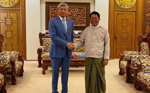 တရုတ်-မြန်မာ ဆက်ဆံရေး၊ နယ်စပ်ဒေသ တည်ငြိမ်အေးချမ်းရေးတွေ့ဆုံ