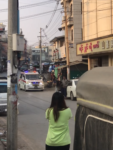 လားရှိုးမြို့၊ စန်းရွှင်ဟိုတယ်ရှေ့တွင် ပေါက်ကွဲမှုဖြစ်ပြီး ပြည်သူ ၂ ဦးဒဏ်ရာရ
